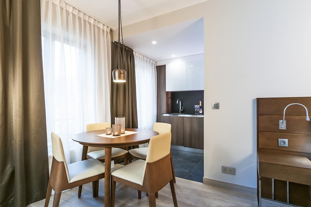 Saint-Gilles Aparthotel Residence Agenda מראה חיצוני תמונה